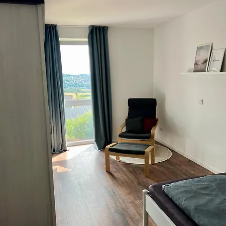 Moderne Doppelhaushaelfte Mit Ausblick Auf *