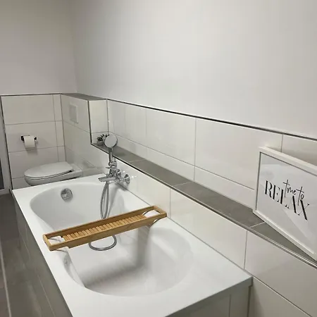 Moderne Doppelhaushälfte Mit Ausblick Auf *