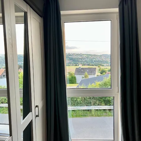 Moderne Doppelhaushälfte Mit Ausblick Auf * Vlotho