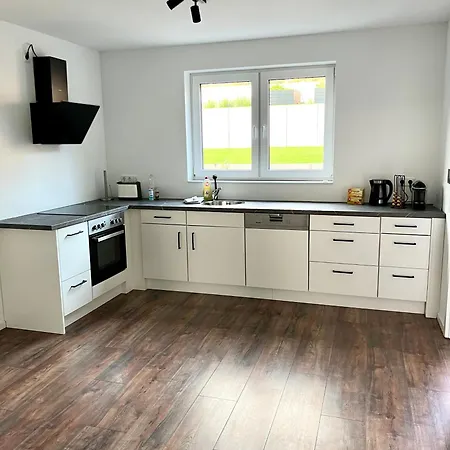 Moderne Doppelhaushälfte Mit Ausblick Auf *