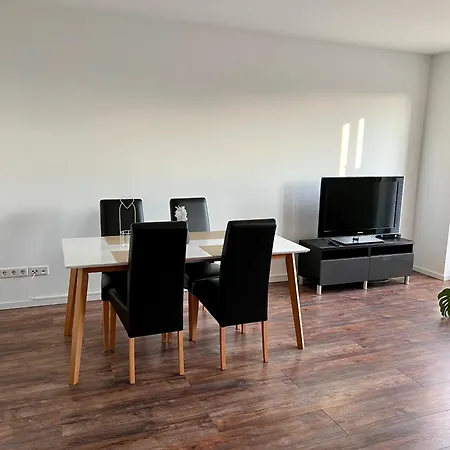 Apartment Moderne Doppelhaushälfte Mit Ausblick Auf *