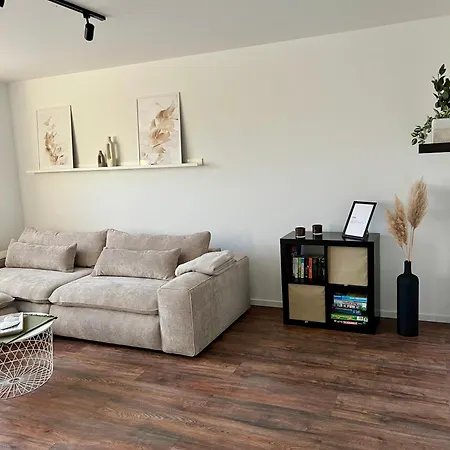 Moderne Doppelhaushälfte Mit Ausblick Auf Vlotho