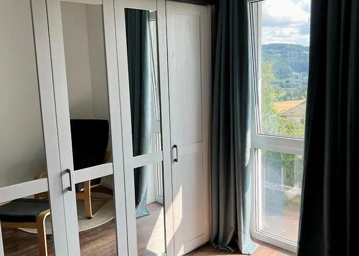 Moderne Doppelhaushaelfte Mit Ausblick Auf Vlotho