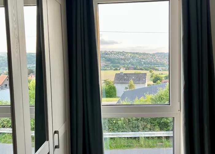 Moderne Doppelhaushaelfte Mit Ausblick Auf * Vlotho